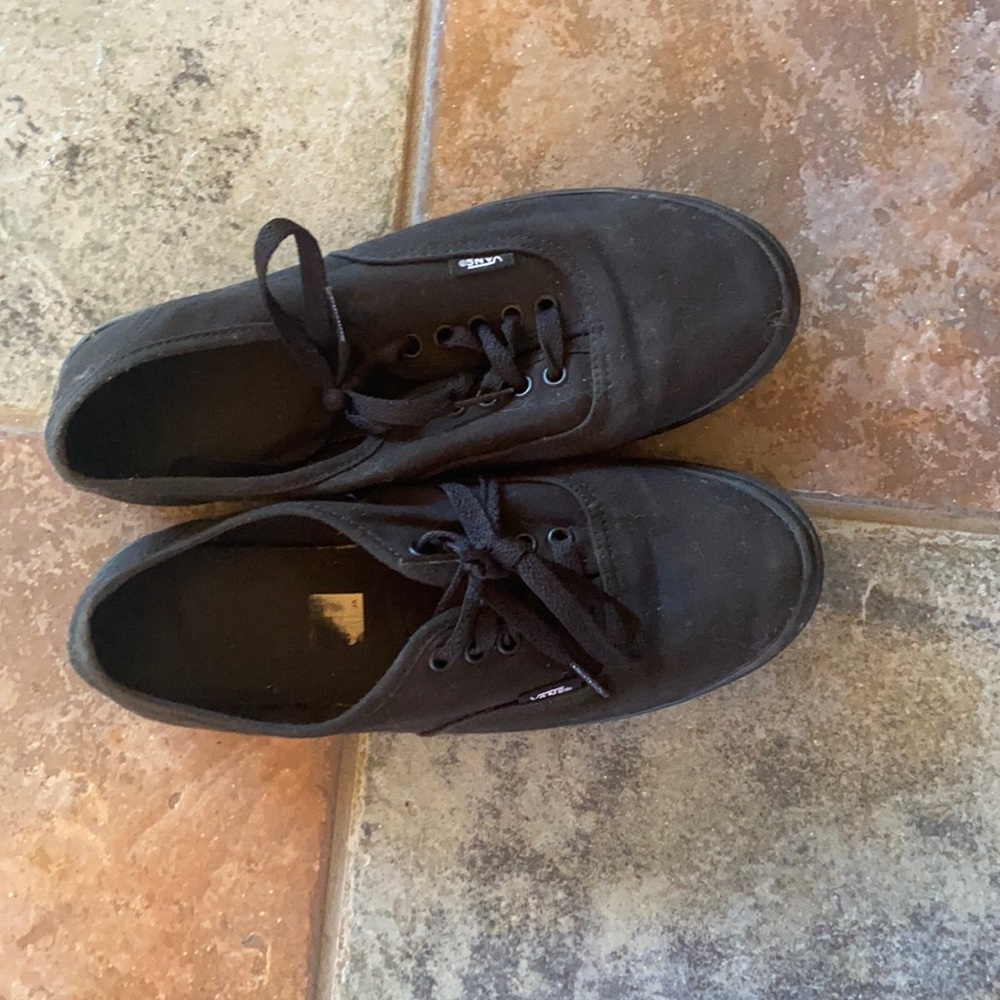 Black vans
